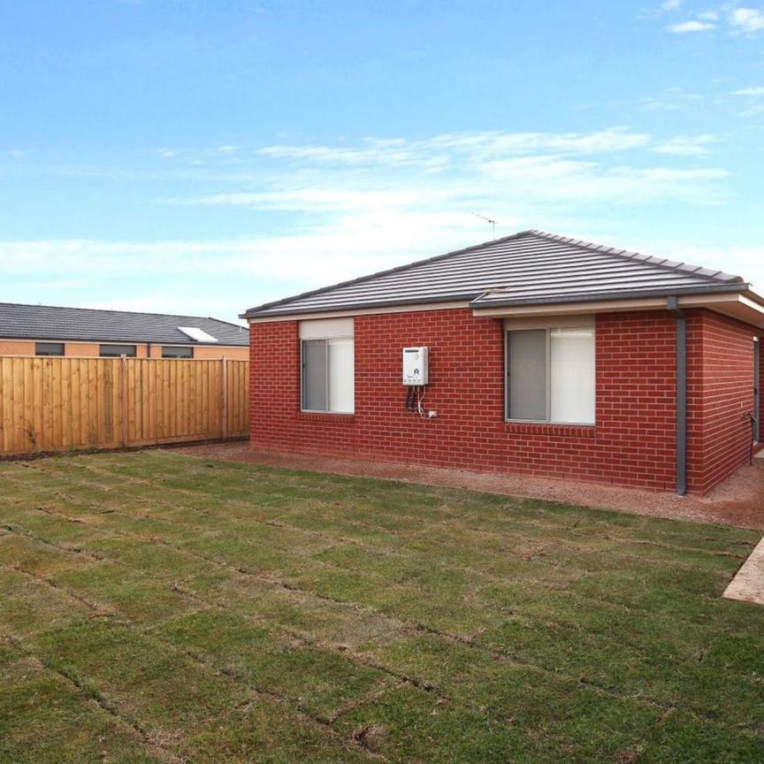 10 Kempsey Street, - Photo 1