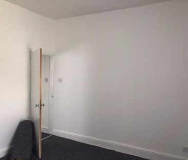 2 Bed Terraced House, Romley Street, L4 - Photo 5