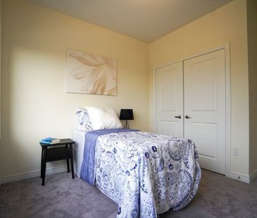 For Lease - 20 Littlewood Drive, Whitby, Ontario - Photo 5