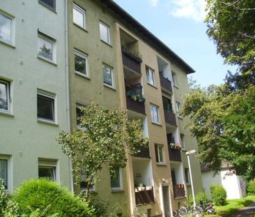 Top Lage! Sanierte/Renovierte 2,5-Zimmer mit Balkon - Photo 5