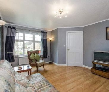 3 Bed Semi-Detached House, St. Joseph's Place, G21 - Photo 1