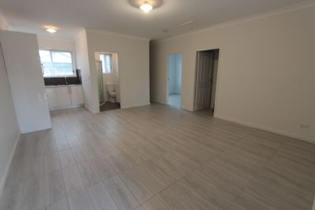 NEAR NEW GRANNY FLAT - Photo 5