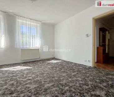 Pronájem bytu 3+1 62 m2 - Fotografie 2