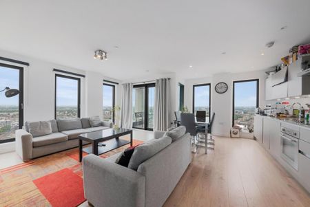 3 bedroom apartment to rent - Photo 2