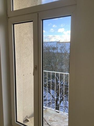 Helle 2-Zimmer-Wohnung mit 2 Balkonen - Foto 2