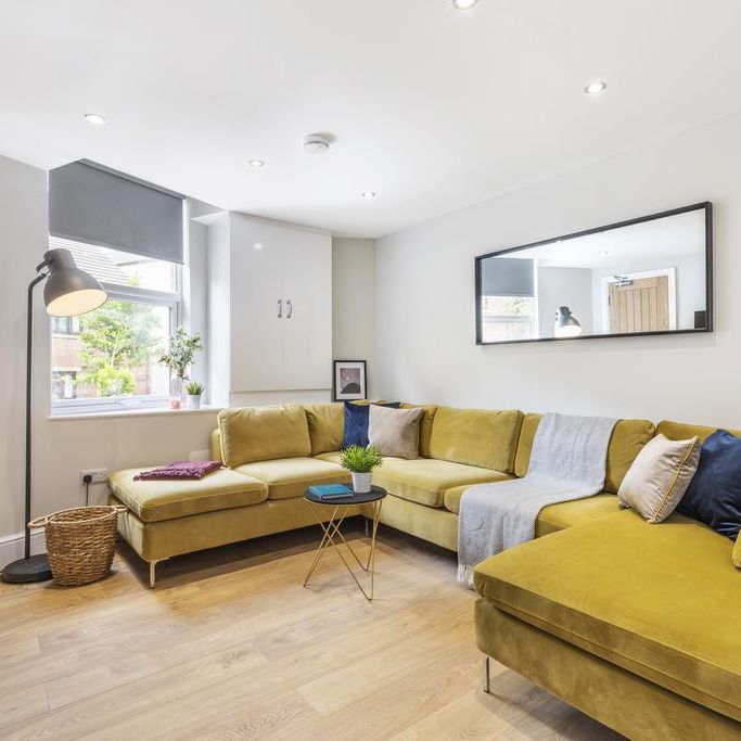 1 bedroom in a house share to rent - Photo 1