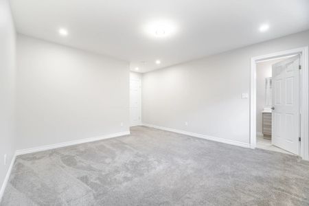 For Lease - 101 Sass Crescent, Brant, Ontario - Photo 2