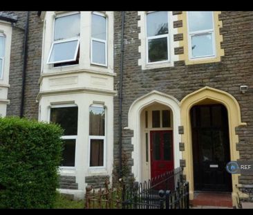 1 bedroom in a house share to rent - Photo 2
