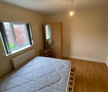 Great Apartment, 26c University Avenue, Queens University Quarter, ... - Photo 5