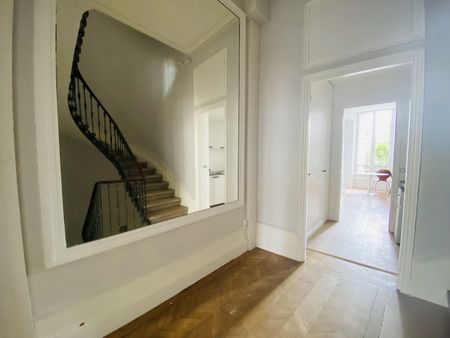 STUDIO MEUBLÉ HAUT DE GAMME - BORDEAUX FONDAUDÈGE - RARE - Photo 5