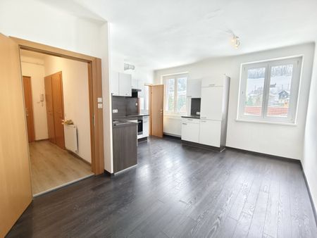 Gemütliche Wohnung im Zentrum mit Blick auf die Skipisten - Foto 2