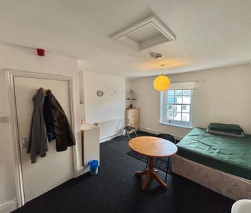 St James Street, Taunton, Somerset - Photo 5