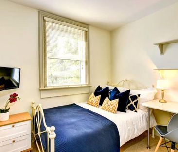 7 bedroom terraced house to rent - Photo 5