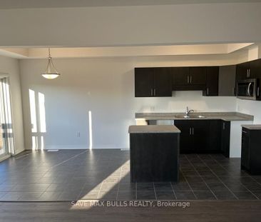 Townhouse For Lease | X7397600 - Photo 4