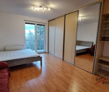 Pronájem bytu 2+1 65 m² - Photo 4