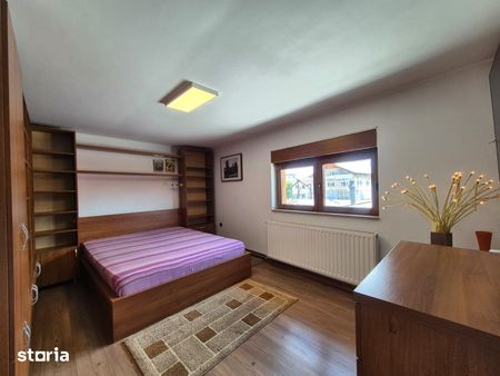 De închiriat – Apartament elegant cu scară interioară, zona Piața Mică - Fotografie 4