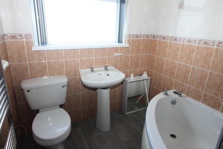 36 Ashgrove Road, Newtownabbey, BT36 6LJ - Photo 5