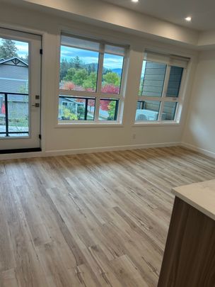 NEW 1bed, 1bath Glenmore Condo - Photo 1