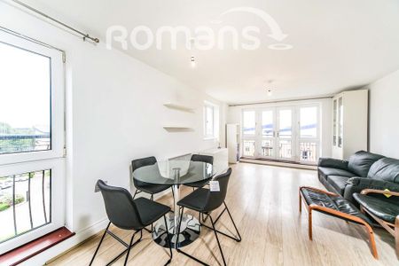 2 bedroom flat to rent - Photo 5