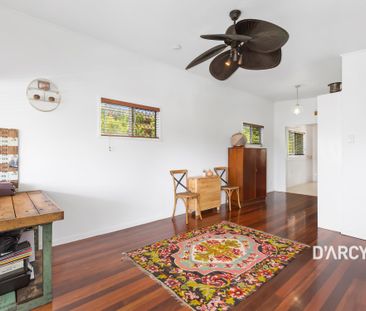 7 BLACKBUTT ST - Photo 2