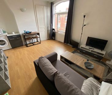 Location Appartement 2 pièces 32m² LILLE 59000 - Photo 2