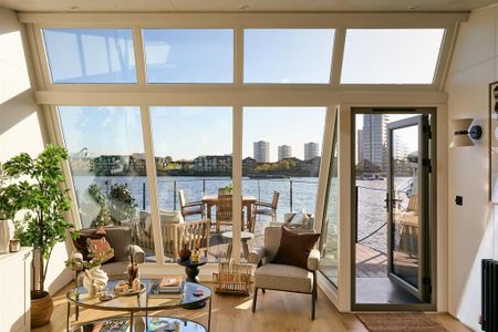 2 bedroom houseboat to rent - Photo 2