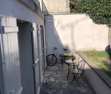 Quartier du Réveil Matin - A 12 minutes à pieds du RER - Photo 2