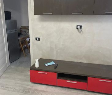 Inchiriez apartament 2 camere - Photo 3