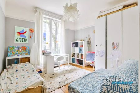 Location AppartementParis 17ème Ternes - Photo 5