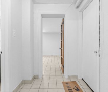 For Lease - 19 Warwick Avenue Unit# Lower, Toronto, Ontario - Photo 1