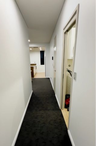 1 Naulty Pl, Sydney - Photo 5