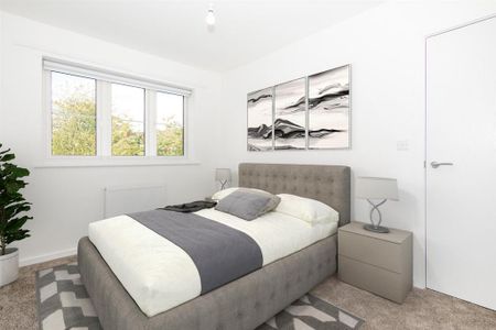 3 bedroom terraced house to rent - Photo 5