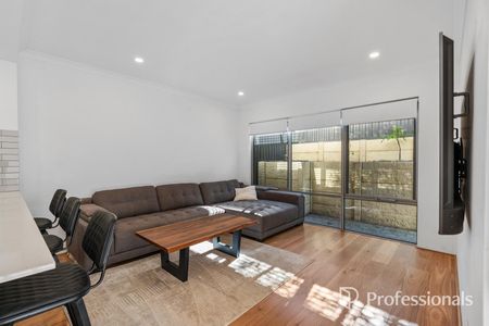 Double Storey Sophistication in Bassendean!!! - Photo 5