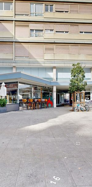 Un logement traversant à deux pas de la gare Cornavin - Photo 1