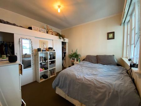 MOVE TO MOUNT EDEN - Photo 2