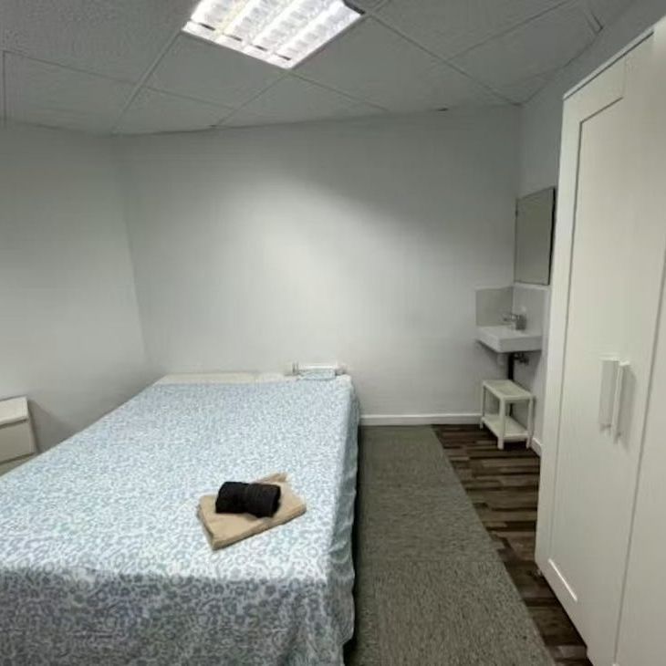 Passeig de Sant Joan, Barcelona, Catalonia 08037 - Foto 1