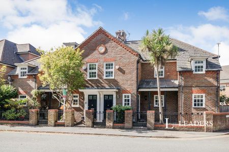 3 bedroom maisonette to rent - Photo 5