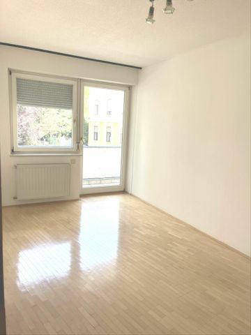 Geräumige 3-Zimmer-Mietwohnung in ruhiger Lage, Geidorf Graz, mit Einbauküche und Grünblick. - Photo 4