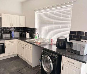 Warren Street, Horden, Peterlee, SR8 - Photo 4