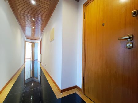 Apartamento T3 com Terraço Privativo para Arrendamento em Nova Queijas - Photo 5