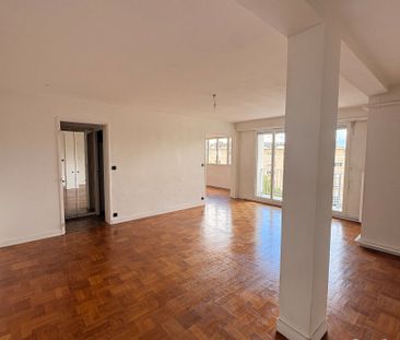 Location Appartement 2 pièces 63m² - Photo 1