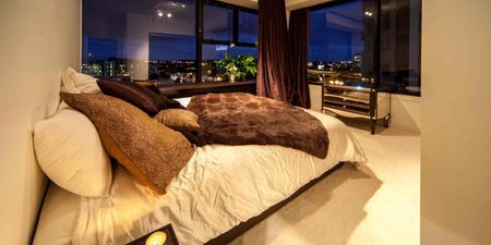 Penthouse Living - Photo 2