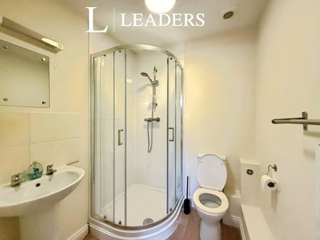 1 bedroom detached to rent Palmerston Arms Court, 536 Christchurch Road, Bournemouth, BH1 - Photo 4