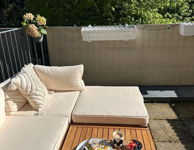 Zwischenmiete 15.12 - 15.02.2026 / 2 Zimmer Wohnung - Photo 1