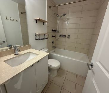 For Lease - 60 Annie Craig Drive Unit# 809, Toronto, Ontario - Photo 6