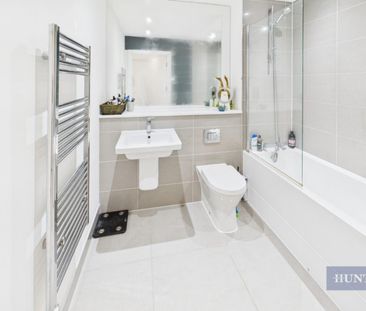 1 bedroom Flat To Let - Photo 1