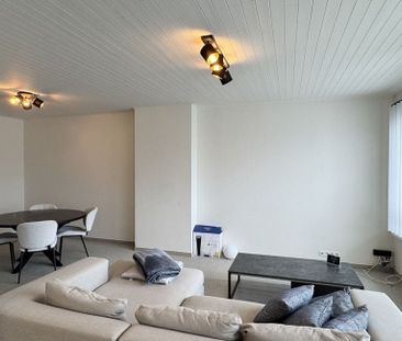 Appartement te huur in Hasselt voor € 800 met 2 slaapkamers - Photo 2