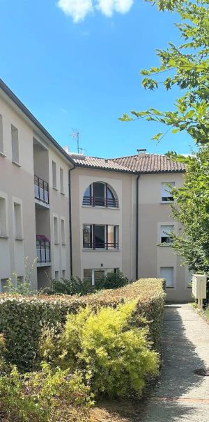 Appartement à louer 2 pièces 48.61m² - Photo 2