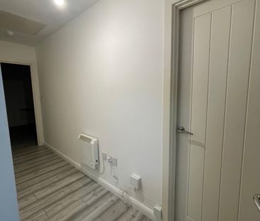 1 Bed Flat, Grove House, M16 - Photo 5