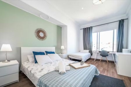 Avinguda Diagonal, Barcelona, Catalonia 08021 - Photo 2